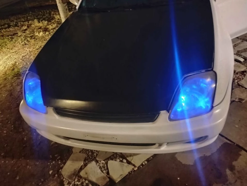 2001 Honda Prelude 5th Gen - Image 4 of 10