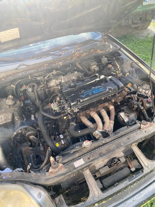 2001 Honda Prelude 5th Gen - Image 4 of 5