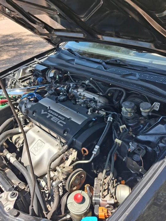 2001 Honda Prelude 5th Gen - Image 4 of 15