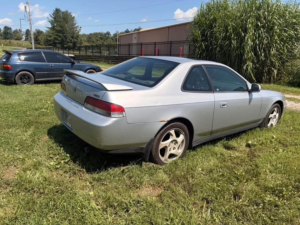2001 Honda Prelude 5th Gen - Image 3 of 10