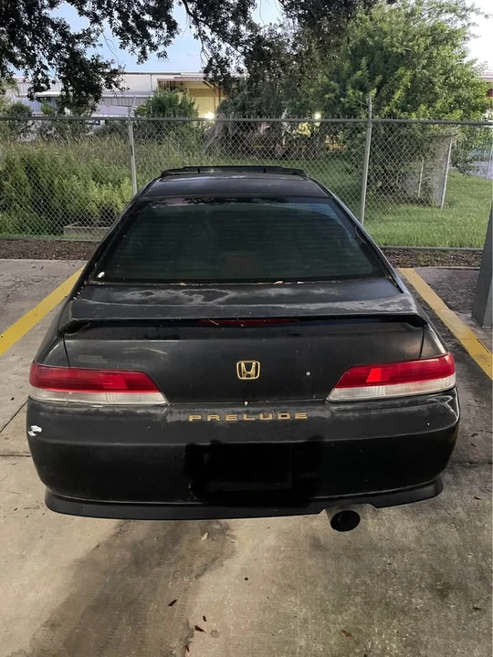 2001 Honda Prelude 5th Gen - Image 3 of 10