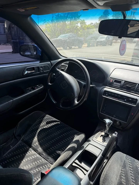 2001 Honda Prelude 5th Gen - Image 5 of 10