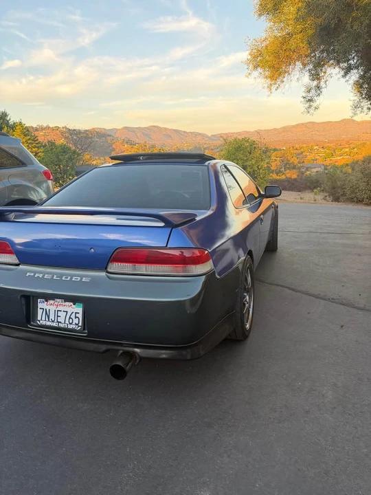 2001 Honda Prelude 5th Gen - Image 4 of 10