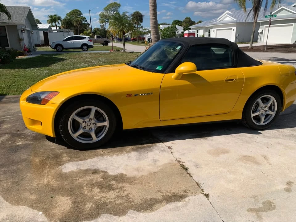 2001 Honda AP1 S2000 - Image 2 of 10