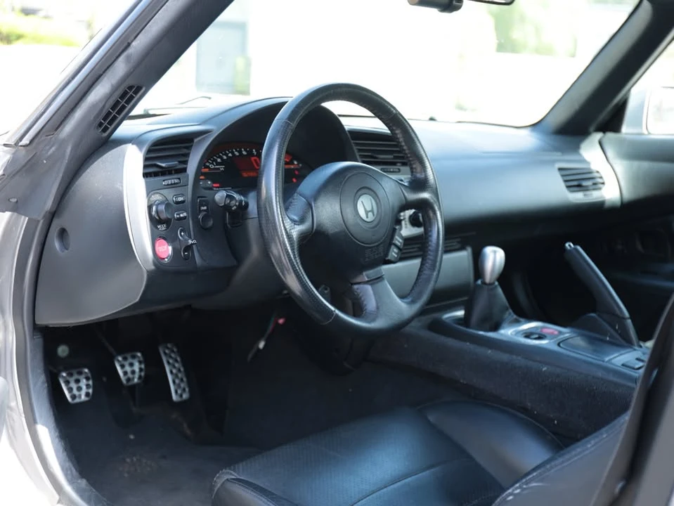 2001 Honda AP1 S2000 - Image 8 of 11