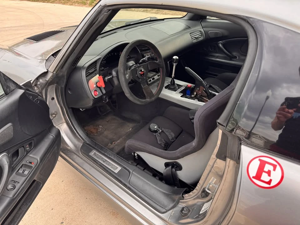 2001 Honda AP1 S2000 - Image 14 of 20
