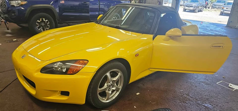 2001 Honda AP1 S2000 - Image 2 of 7