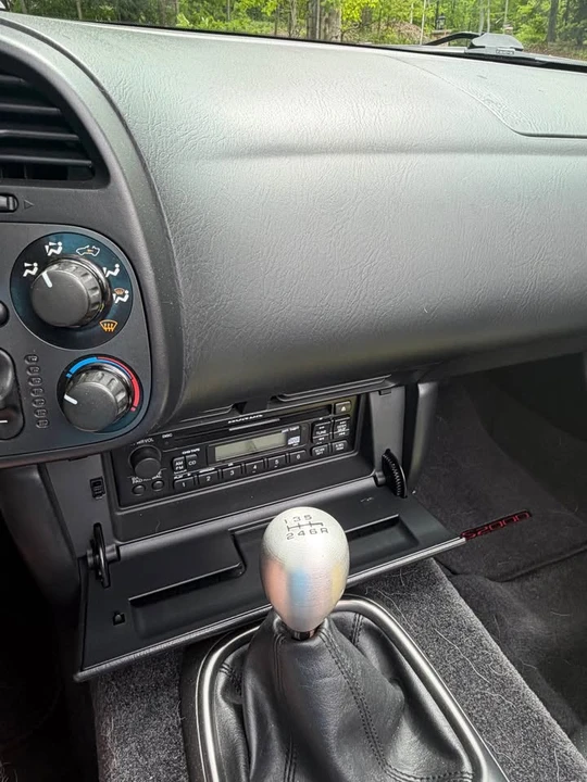 2001 Honda AP1 S2000 - Image 6 of 8