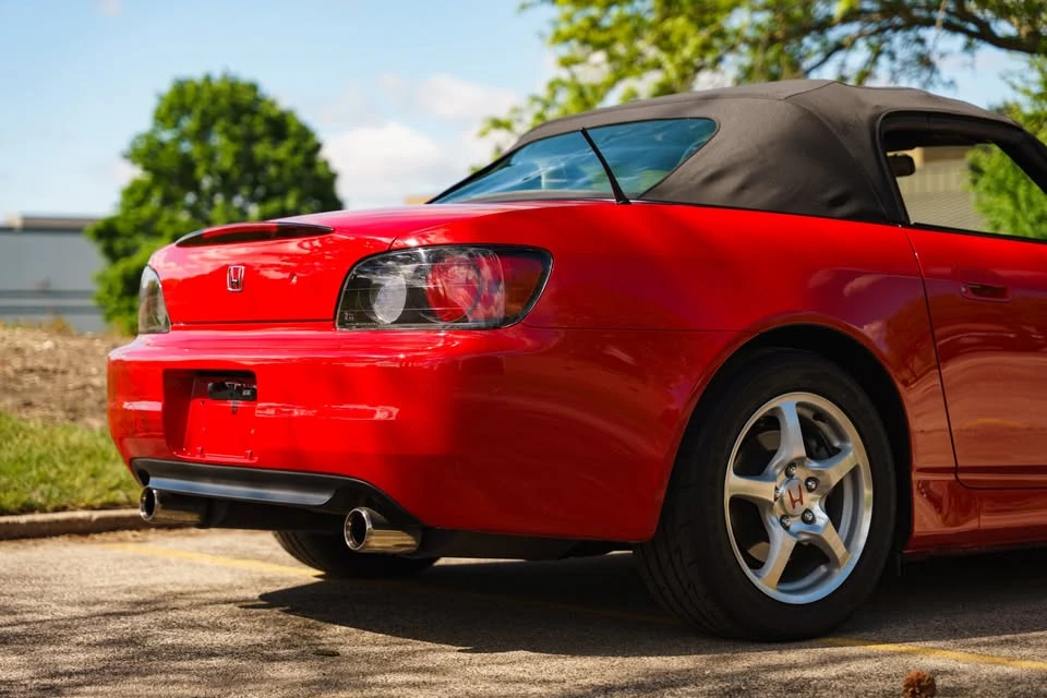 2001 Honda S2000 - Image 10 of 20