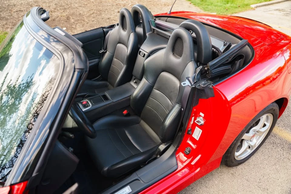 2001 Honda S2000 - Image 14 of 20