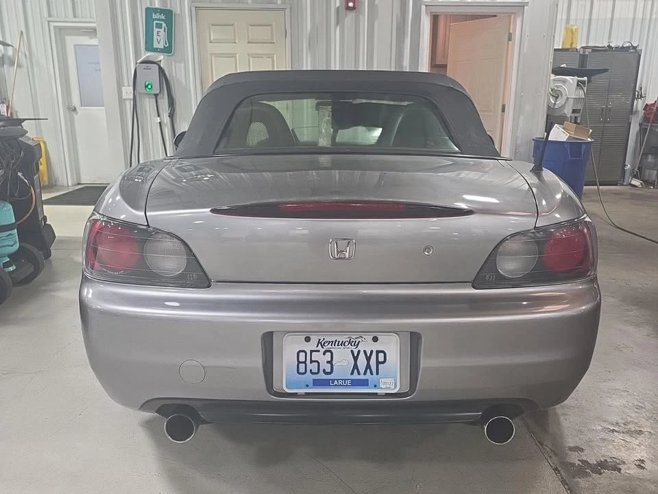 2001 Honda AP1 S2000 - Image 2 of 5