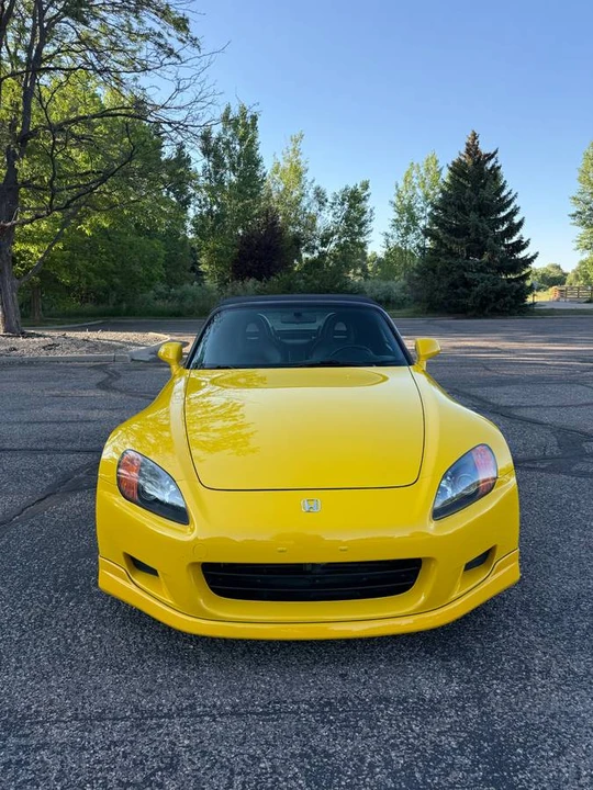 2001 Honda AP1 S2000 - Image 2 of 17