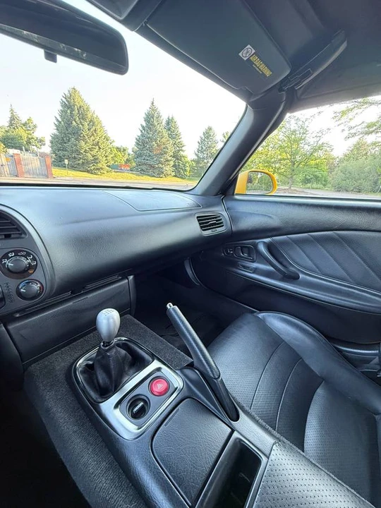 2001 Honda AP1 S2000 - Image 14 of 17
