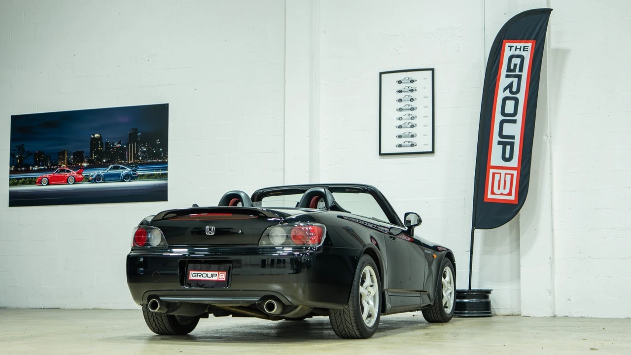 2001 Honda AP1 S2000 - Image 10 of 31
