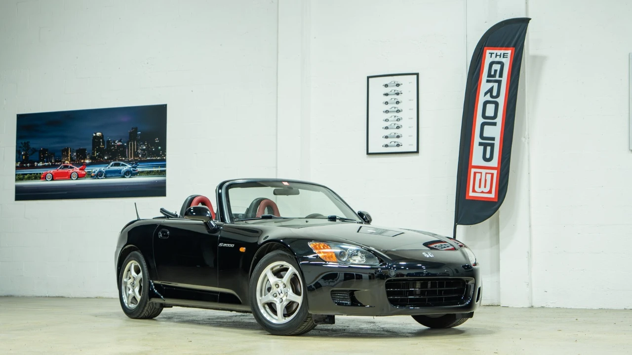 2001 Honda AP1 S2000 - Image 16 of 31