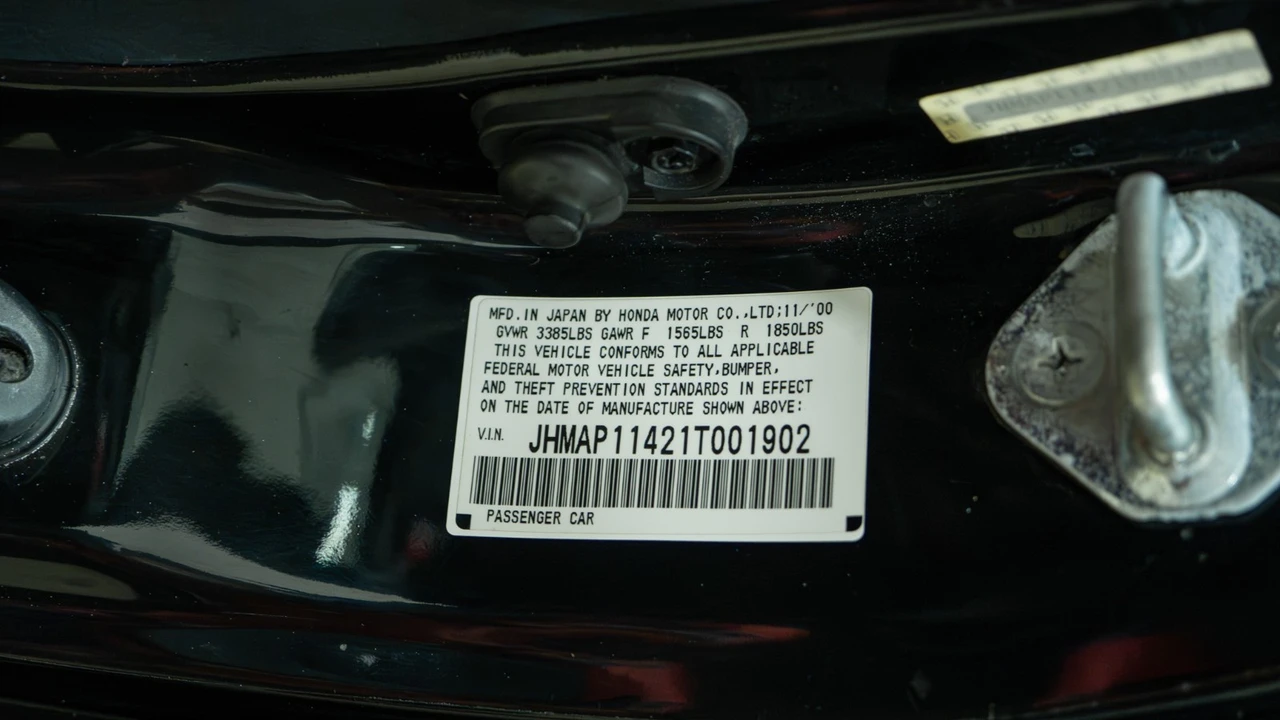 2001 Honda AP1 S2000 - Image 24 of 31