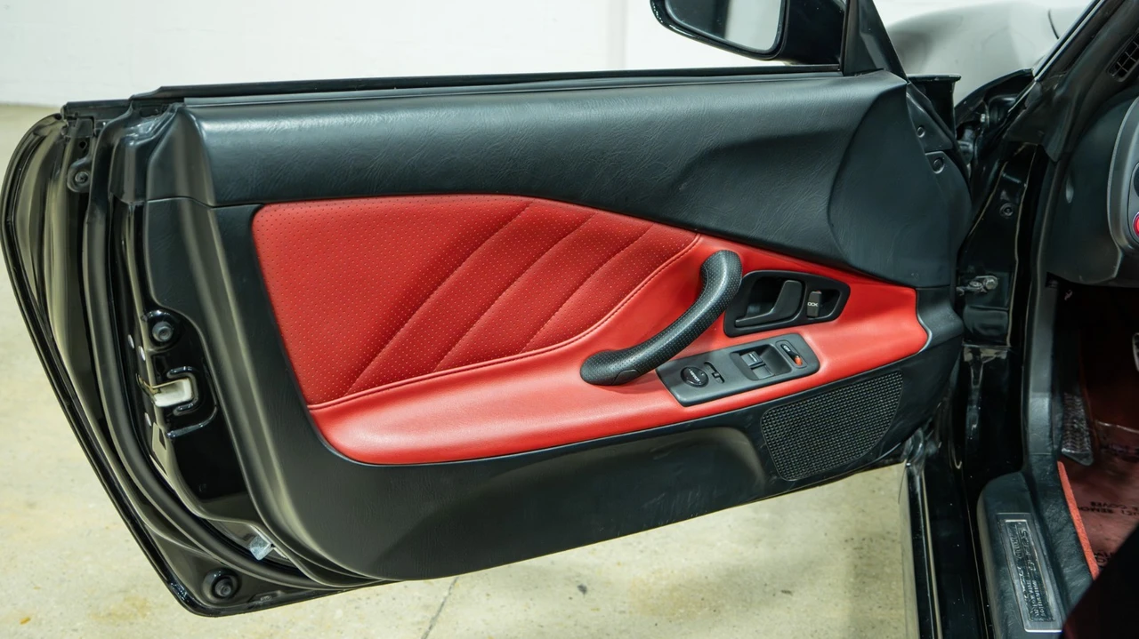 2001 Honda AP1 S2000 - Image 23 of 31
