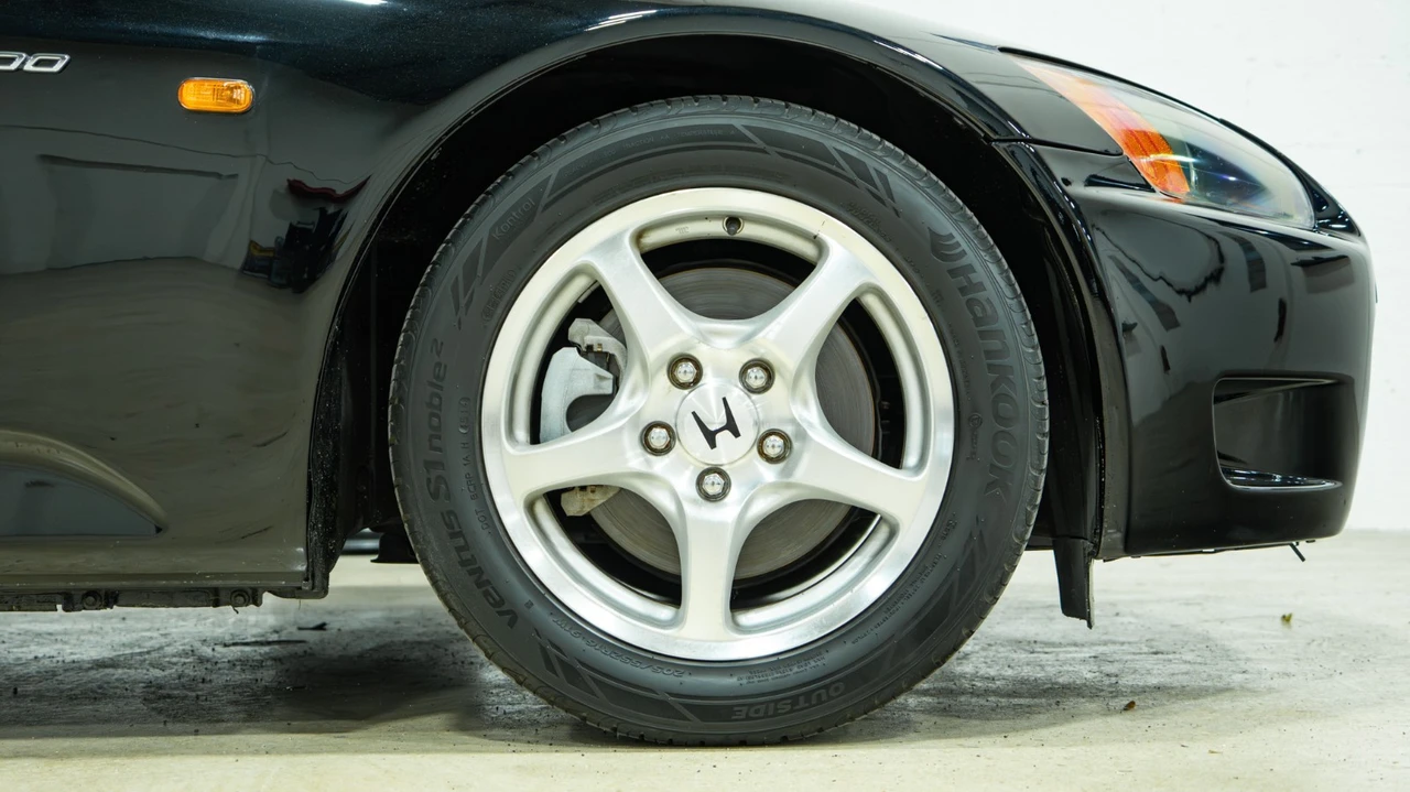 2001 Honda AP1 S2000 - Image 14 of 31