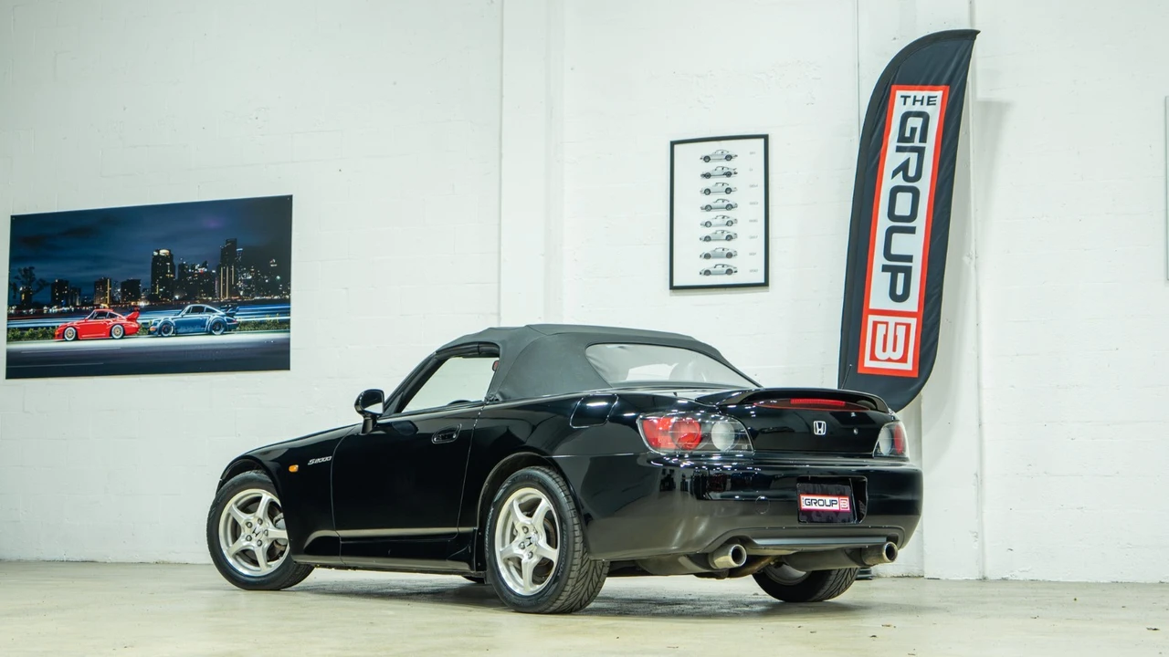 2001 Honda AP1 S2000 - Image 4 of 31