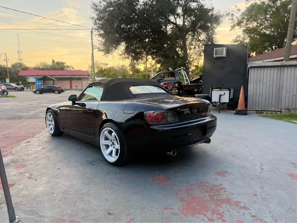 2001 Honda AP1 S2000 - Image 5 of 10