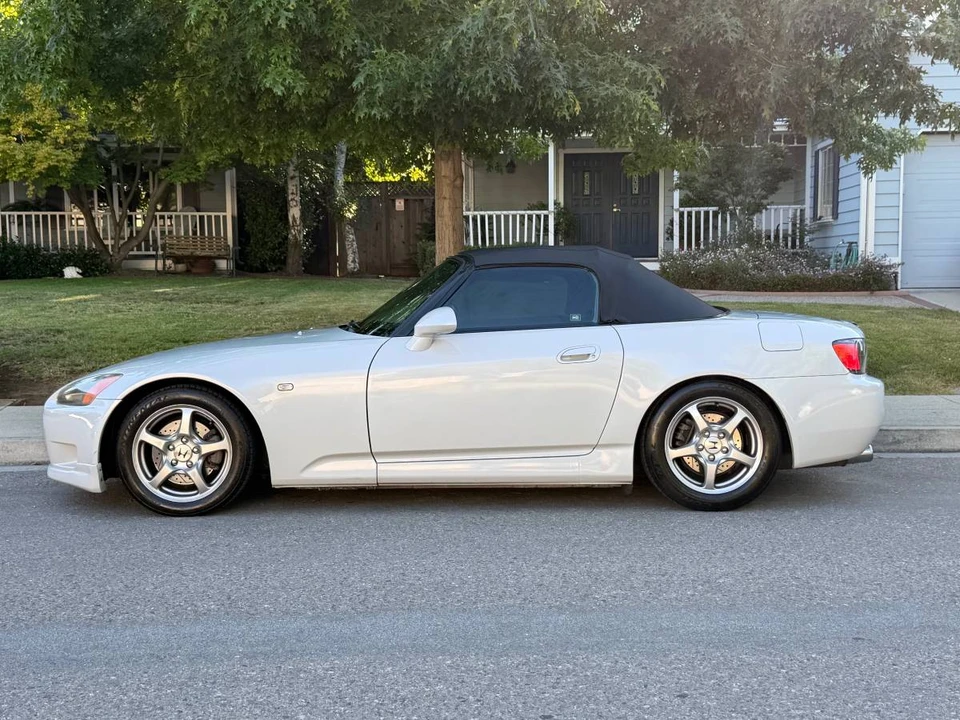 2001 Honda AP1 S2000 - Image 5 of 11