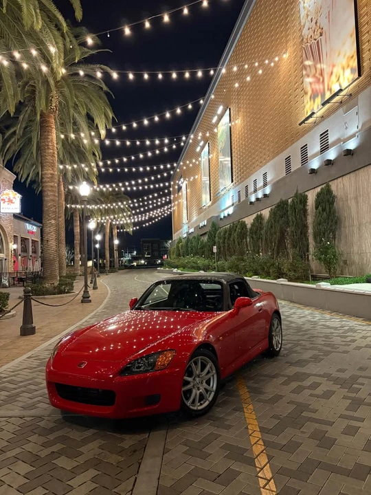 2001 Honda AP1 S2000 - Image 2 of 8