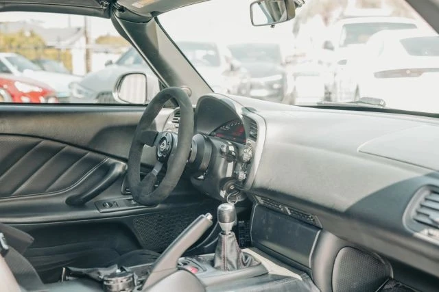 2001 Honda AP1 S2000 - Image 19 of 31