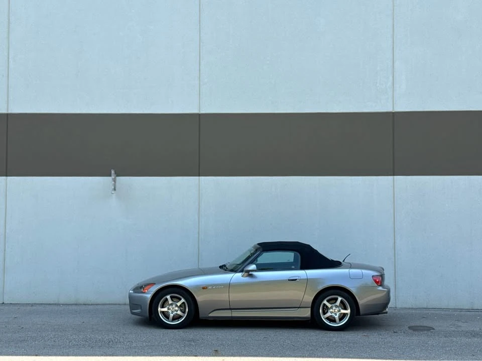 2001 Honda AP1 S2000 - Image 2 of 16