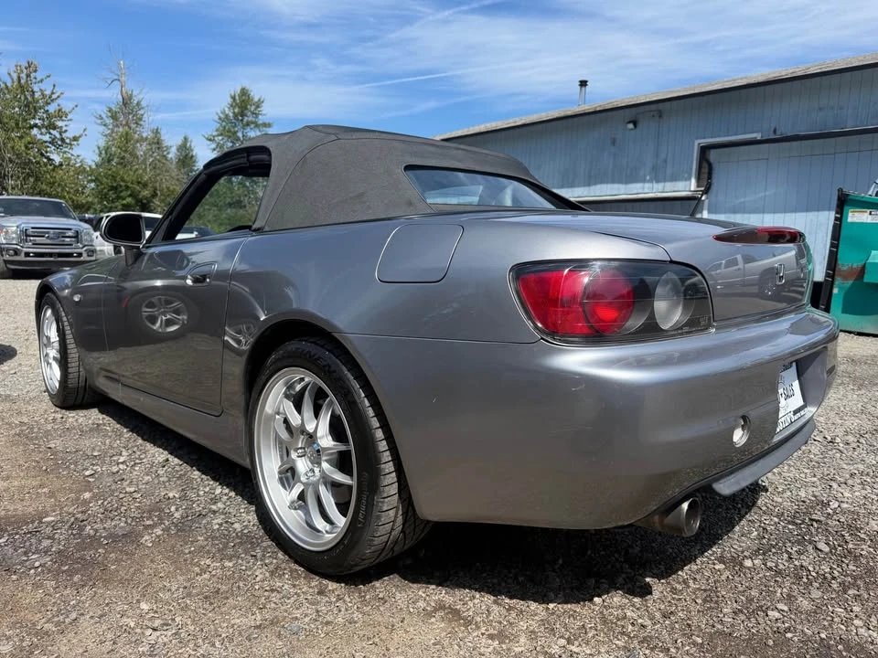 2001 Honda AP1 S2000 - Image 2 of 14