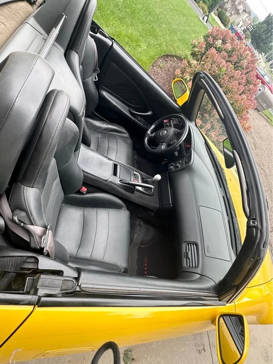 2001 Honda AP1 S2000 - Image 7 of 12