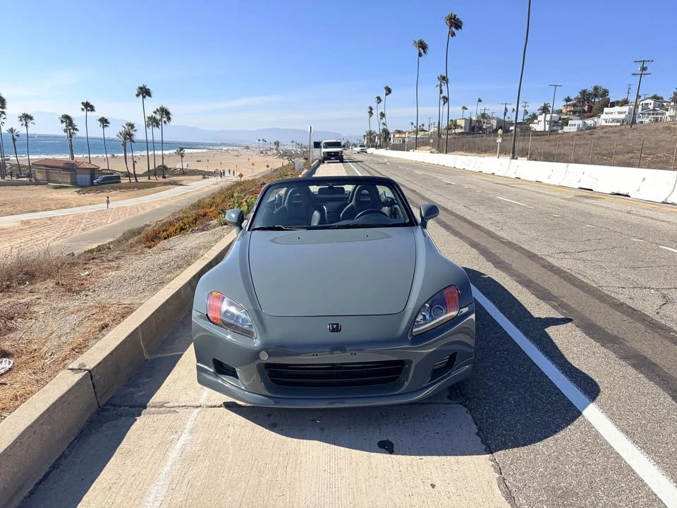 2001 Honda AP1 S2000 - Image 2 of 11