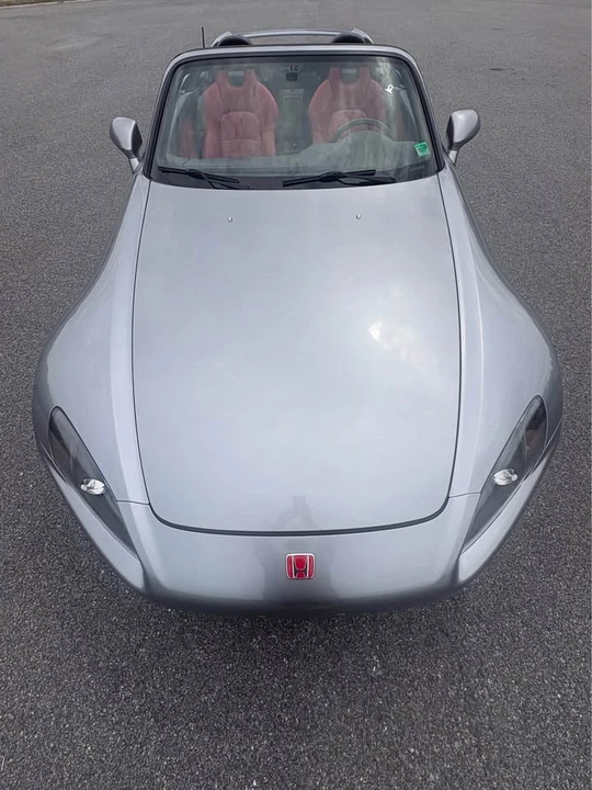 2001 Honda AP1 S2000 - Image 2 of 20