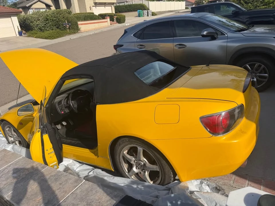 2001 Honda AP1 S2000 - Image 2 of 5