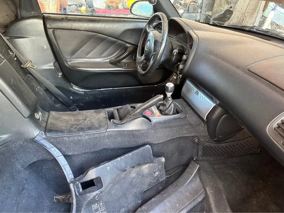 2001 Honda AP1 S2000 - Image 7 of 12