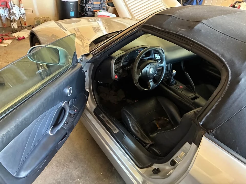 2001 Honda AP1 S2000 - Image 5 of 8