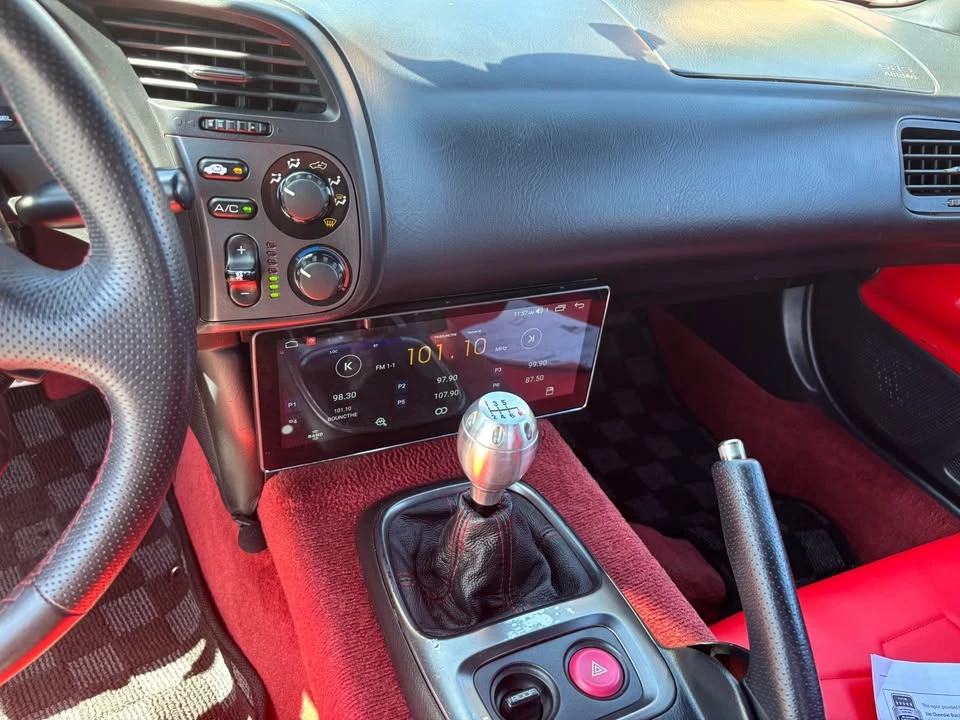 2001 Honda AP1 S2000 - Image 8 of 10