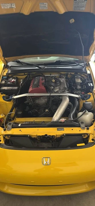 2001 Honda AP1 S2000 - Image 2 of 6
