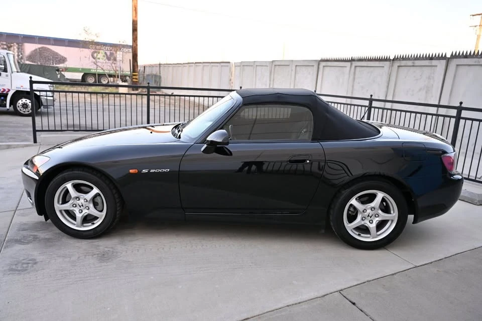 2001 Honda AP1 S2000 - Image 4 of 20