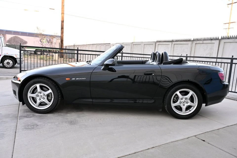 2001 Honda AP1 S2000 - Image 5 of 20