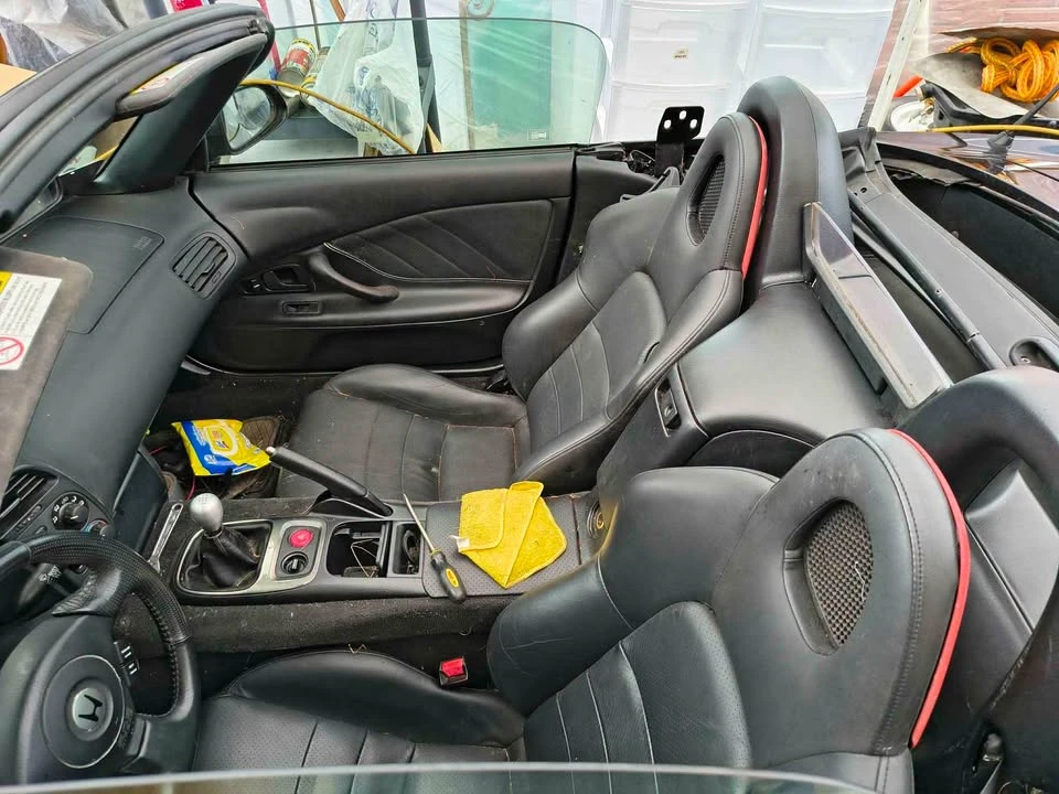 2001 Honda AP1 S2000 - Image 9 of 13