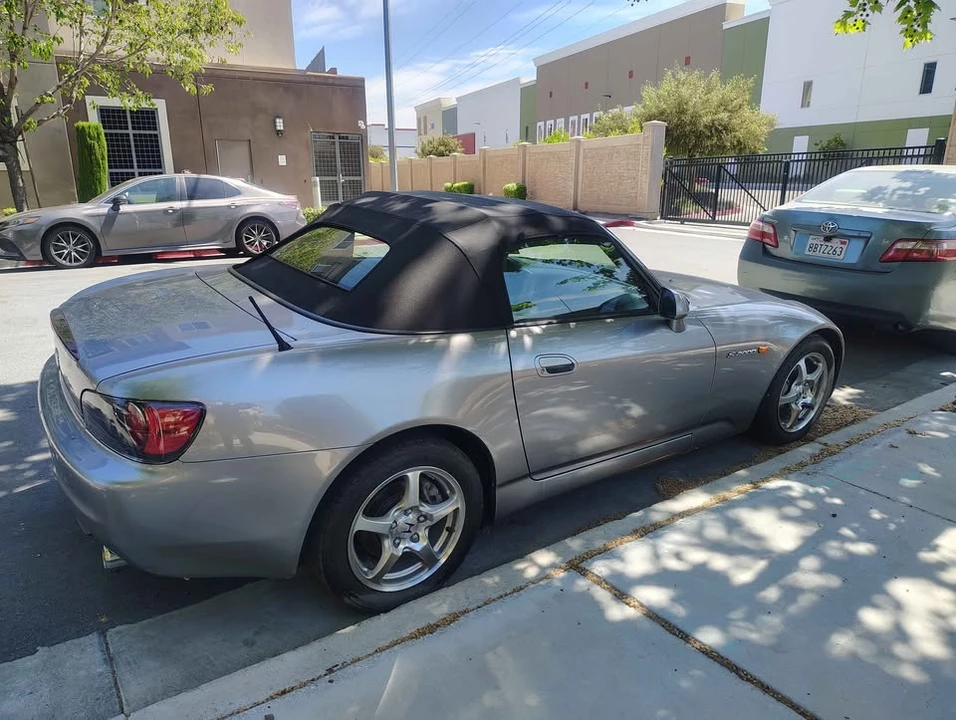 2001 Honda AP1 S2000 - Image 3 of 4