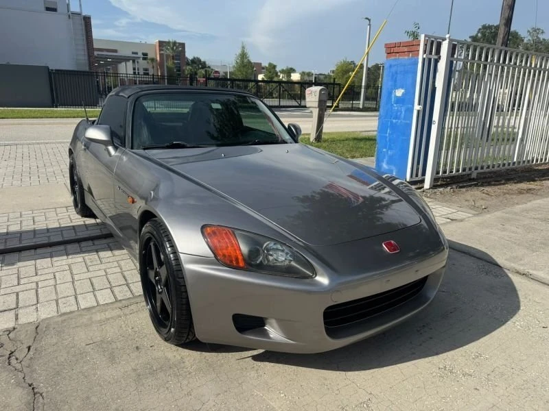 2001 Honda AP1 S2000 - Image 2 of 7