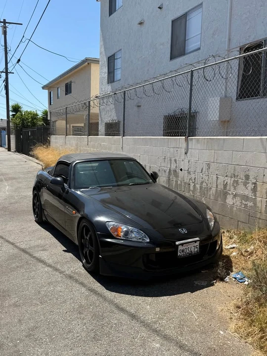 2001 Honda AP1 S2000 - Image 4 of 11