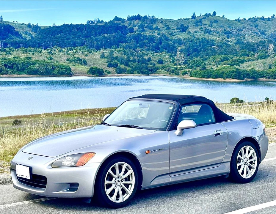 2001 Honda AP1 S2000 - Image 3 of 8