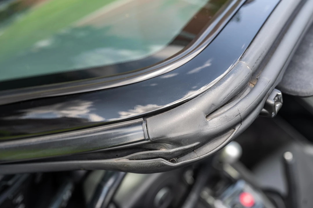 2001 Honda AP1 S2000 - Image 29 of 31