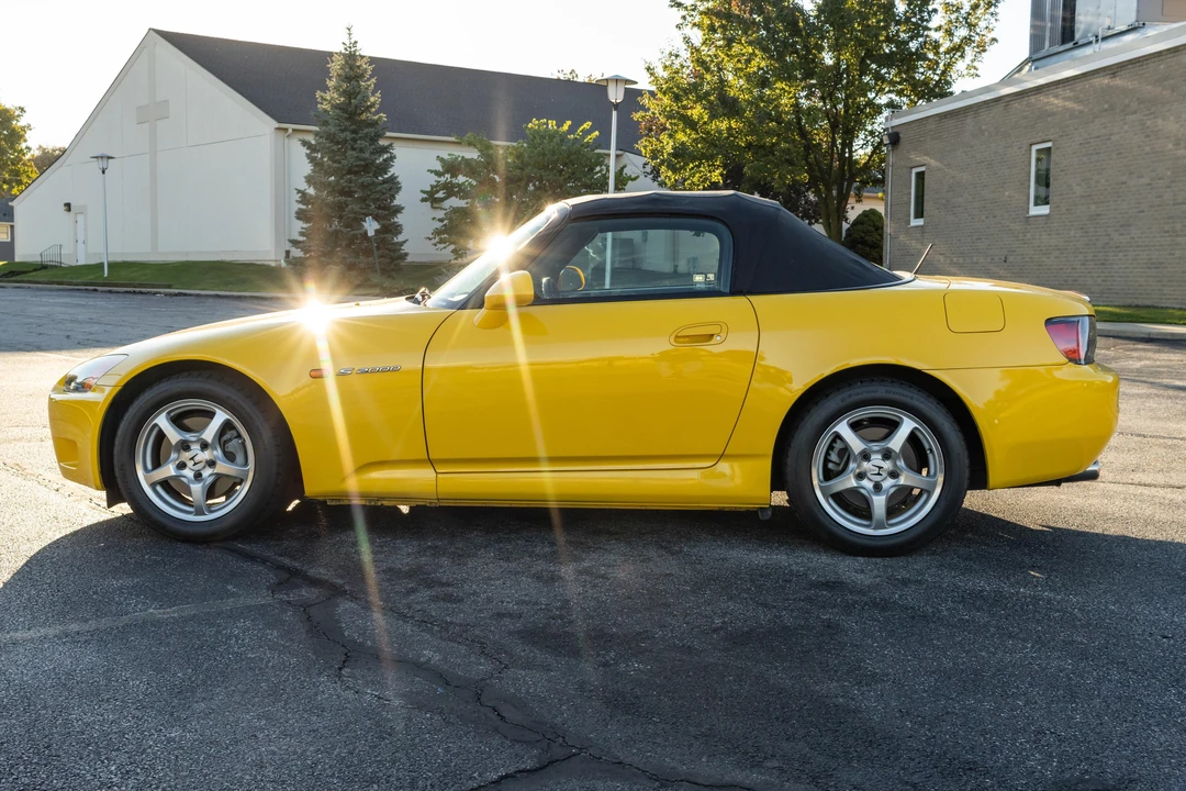 2001 Honda AP1 S2000 - Image 16 of 31