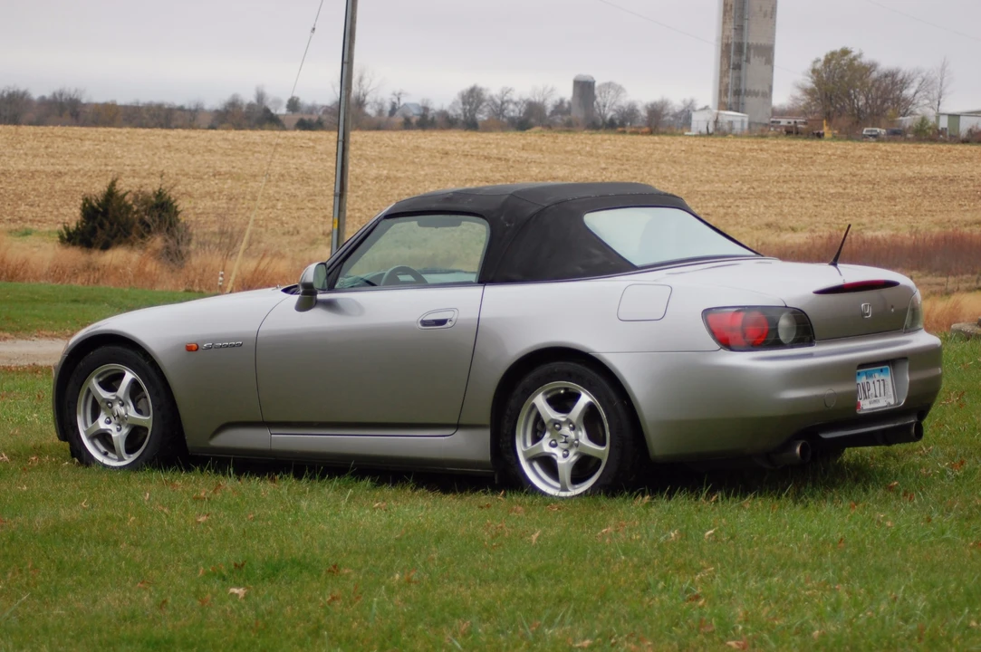 2001 Honda AP1 S2000 - Image 4 of 31