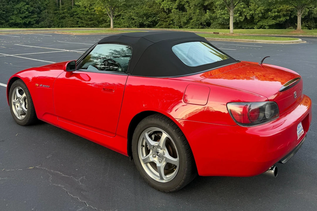 2001 Honda AP1 S2000 - Image 4 of 31