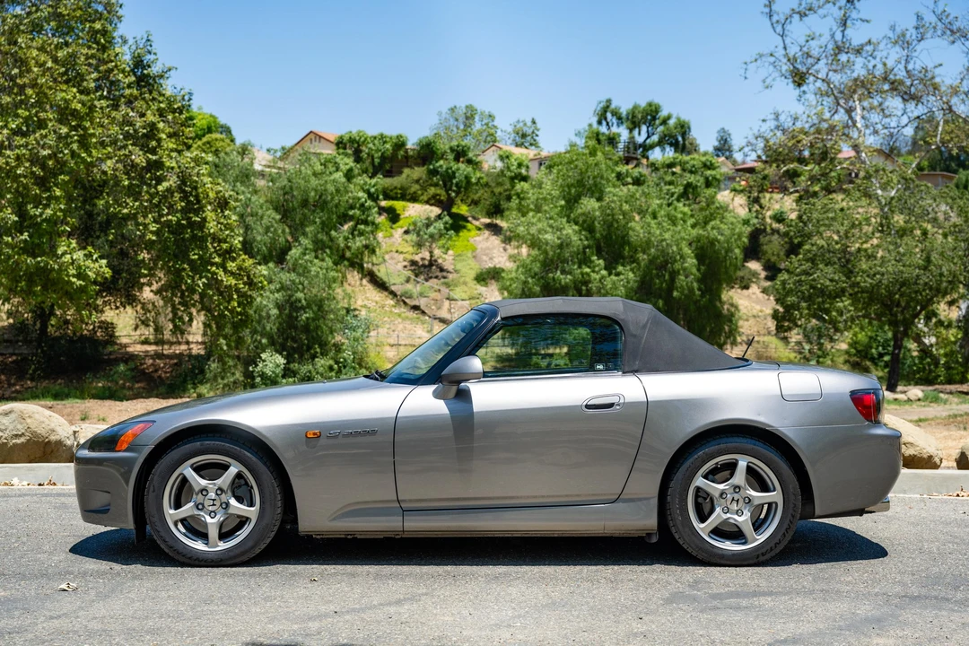 2001 Honda AP1 S2000 - Image 12 of 31