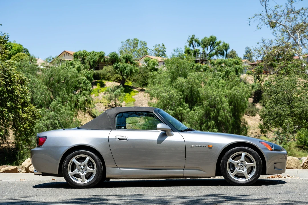 2001 Honda AP1 S2000 - Image 15 of 31
